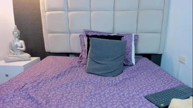 Image 10 of hecate1_ Stream on Chaturbate on 9 days ago
