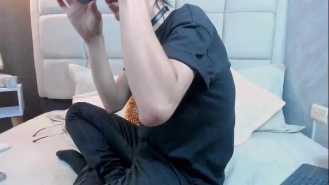 Image 12 of hecate1_ Stream on Chaturbate on 19 days ago