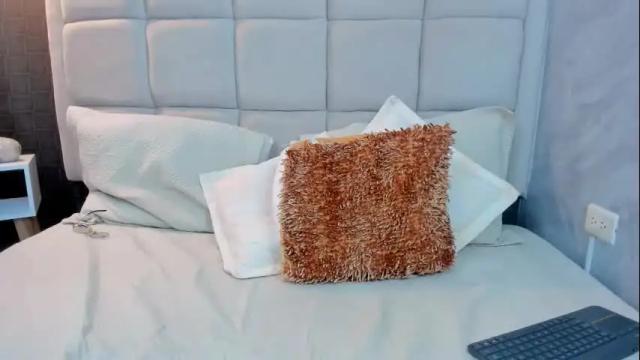 Image 11 of hecate1_ Stream on Chaturbate on 18 days ago