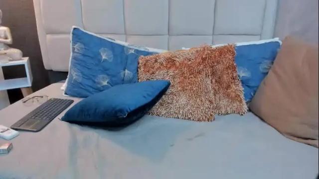 Image 8 of hecate1_ Stream on Chaturbate on 9 days ago