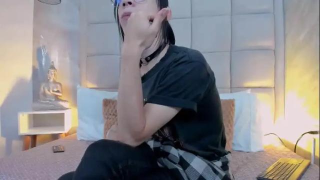 Image 2 of hecate1_ Stream on Chaturbate on 28 days ago