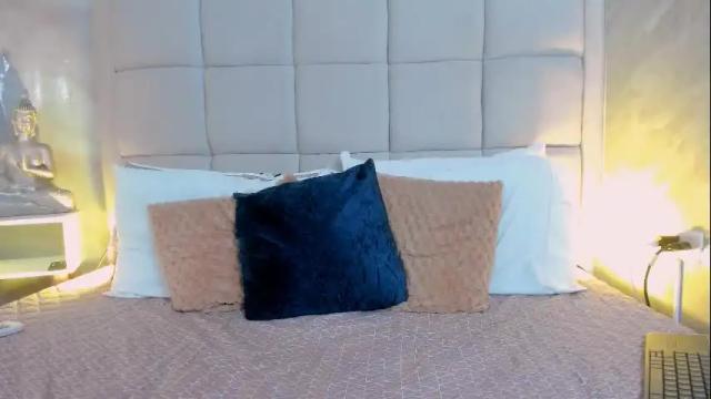 Image 12 of hecate1_ Stream on Chaturbate on 23 days ago