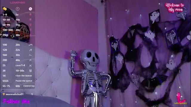 Image 4 of hecate23 Stream on Chaturbate on 2 months ago