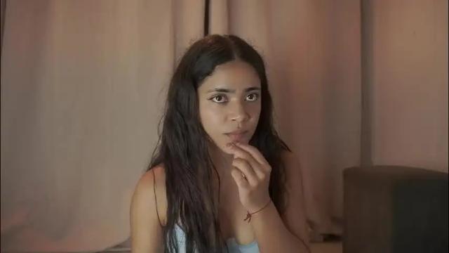 Image 11 of hecate333 Stream on Chaturbate on 2 months ago