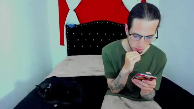 Thumbnail 2, hecate_and_crow's Stream at Chaturbate, 16 months ago