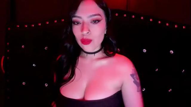 Image 11 of hecate_and_crow Stream on Chaturbate on 2 months ago