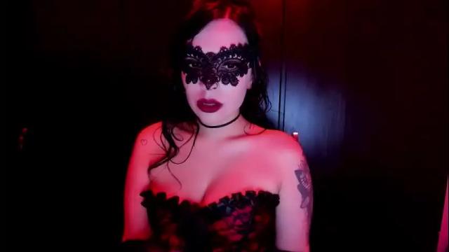 Image 6 of hecate_and_crow Stream on Chaturbate on 2 months ago