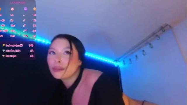 Image 6 of hecate_gh Stream on Chaturbate on 2 months ago
