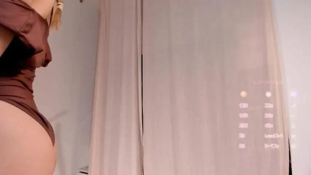 Image 2 of hee_jeen Stream on Chaturbate on 4 months ago