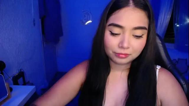 Image 4 of heetsah Stream on Chaturbate on 5 months ago