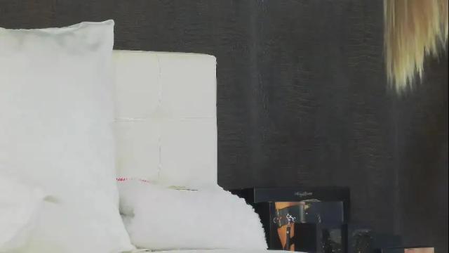 Image 6 of hefner_girl Stream on Chaturbate on 1 month ago