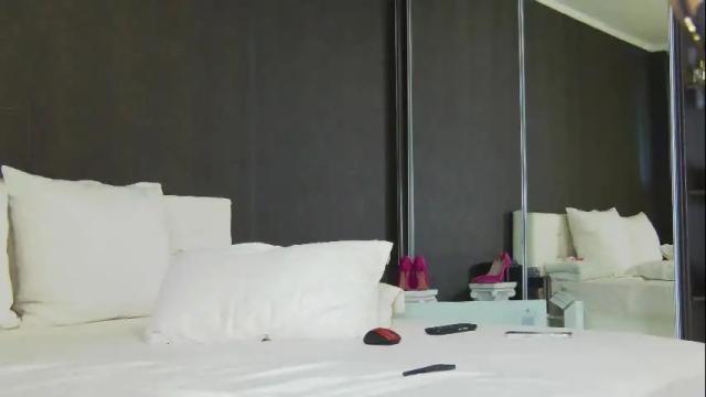 Image 10 of hefner_girl Stream on Chaturbate on 1 month ago