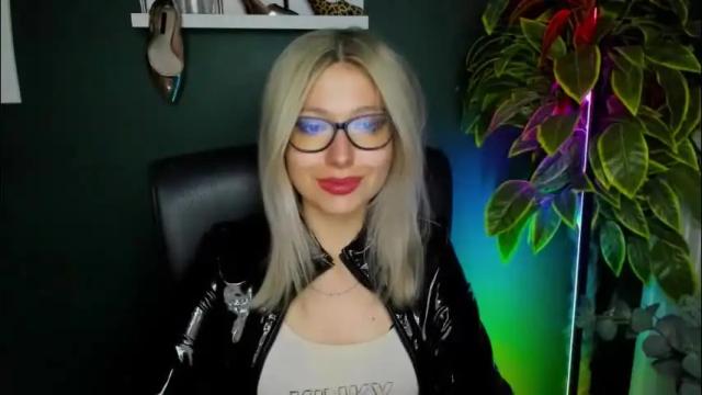 Thumbnail 3, heidi_pleasure's Stream at Chaturbate, 1 month ago