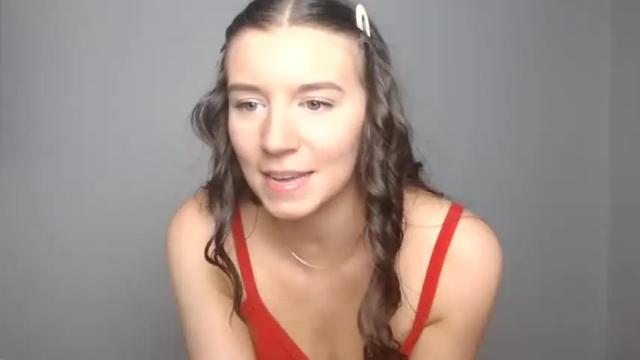 Image 6 of heidihotte Stream on Chaturbate on 13 months ago