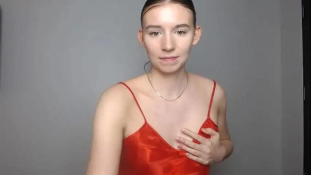 Image 12 of heidihotte Stream on Chaturbate on 12 months ago