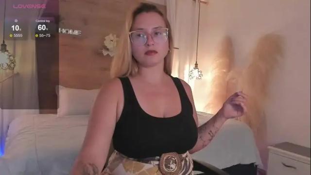 Thumbnail 2, heidishayk's Stream at Chaturbate, 2 months ago