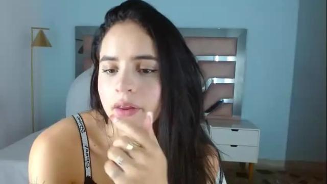 Image 2 of heidy_hoiss Stream on Chaturbate on 4 months ago