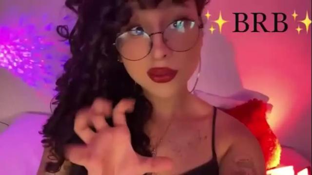 Image 7 of heka_prudence Stream on Chaturbate on 4 days ago