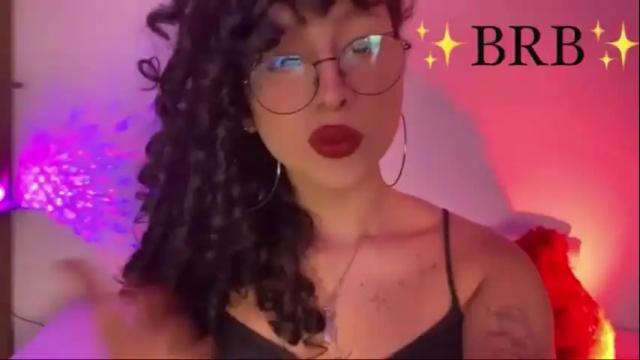 Image 2 of heka_prudence Stream on Chaturbate on 2 months ago