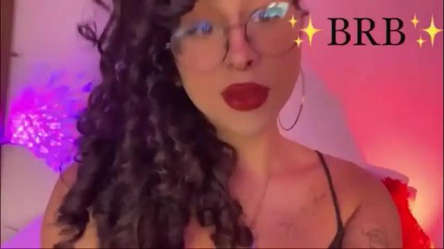 Image 10 of heka_prudence Stream on Chaturbate on 25 days ago