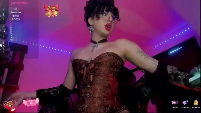 Image 3 of heka_prudence Stream on Chaturbate on 1 day ago