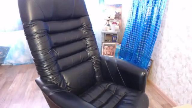 Image 2 of helen_bee Stream on Chaturbate on 14 months ago