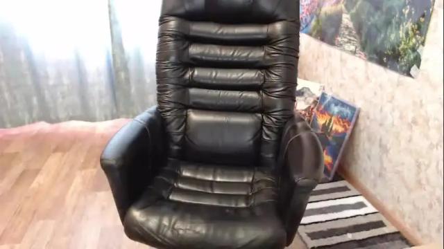 Image 11 of helen_bee Stream on Chaturbate on 1 month ago