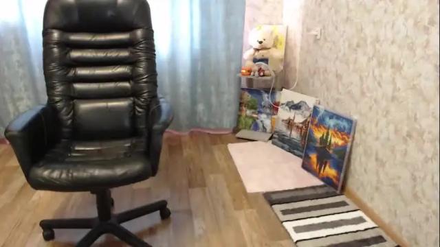 Image 12 of helen_bee Stream on Chaturbate on 2 days ago