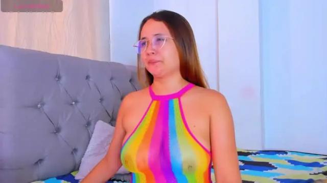 Image 7 of helen_dvari_ Stream on Chaturbate on 13 months ago