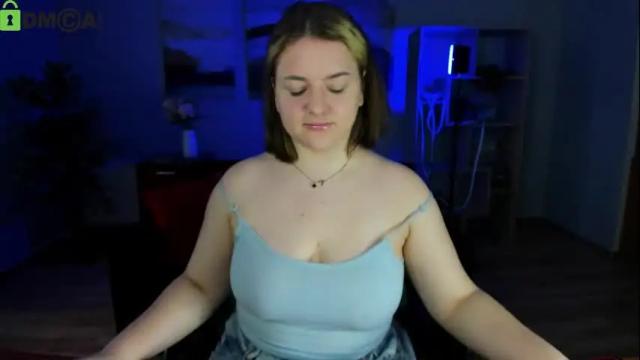 Image 12 of helen_elliot Stream on Chaturbate on 10 days ago