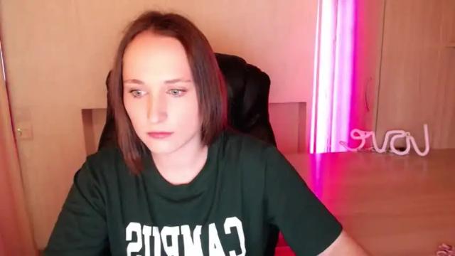 Image 8 of helen_hot25 Stream on Chaturbate on 20 months ago