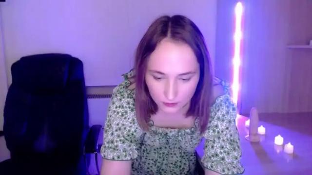 Image 8 of helen_hot25 Stream on Chaturbate on 19 months ago