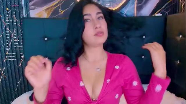 Image 12 of helen_michel1 Stream on Chaturbate on 2 months ago