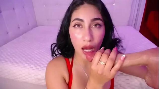 Image 7 of helen_michel1 Stream on Chaturbate on 2 months ago