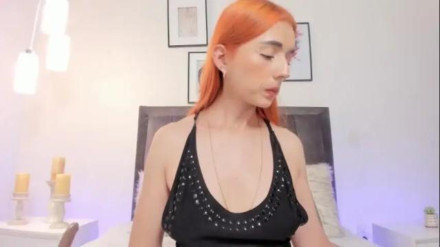 Image 8 of helen_mooree Stream on Chaturbate on 1 month ago