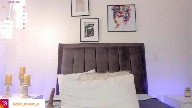 Image 6 of helen_mooree Stream on Chaturbate on 14 days ago