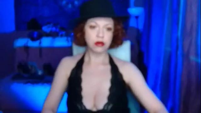 Image 3 of helena__femdom Stream on Chaturbate on 19 days ago
