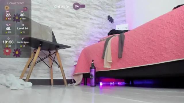 Image 3 of helena_hofman Stream on Chaturbate on 13 months ago