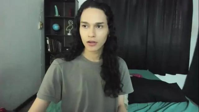 Image 3 of helena_spellman Stream on Chaturbate on 1 month ago