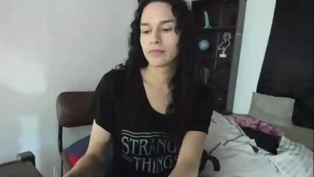 Image 3 of helena_spellman Stream on Chaturbate on 9 days ago