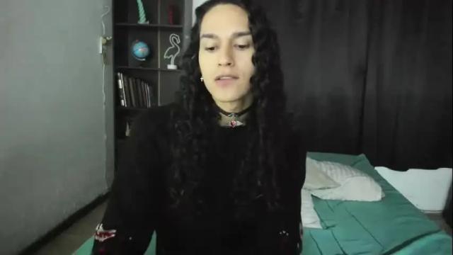 Image 3 of helena_spellman Stream on Chaturbate on 27 days ago