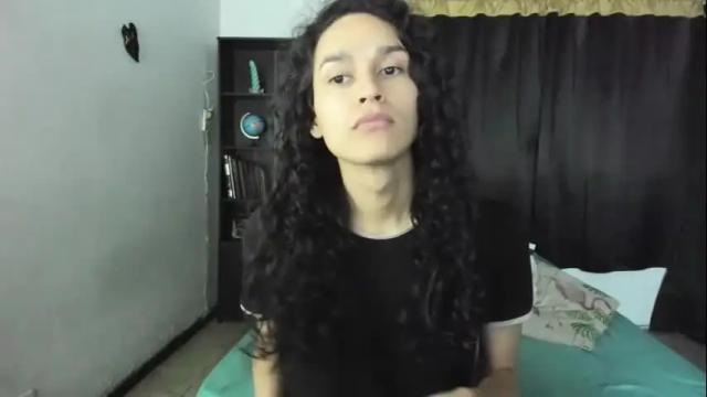 Image 2 of helena_spellman Stream on Chaturbate on 23 days ago