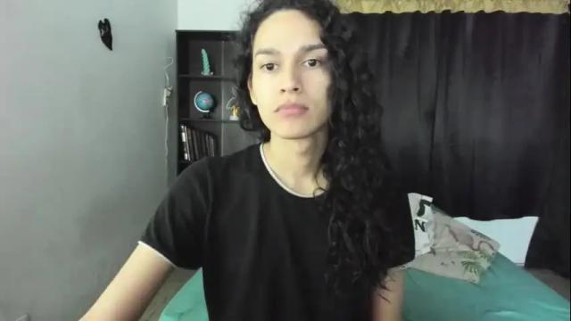 Image 3 of helena_spellman Stream on Chaturbate on 23 days ago