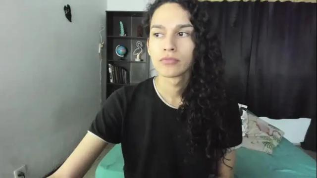 Image 7 of helena_spellman Stream on Chaturbate on 23 days ago