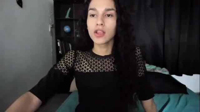 Image 4 of helena_spellman Stream on Chaturbate on 2 months ago