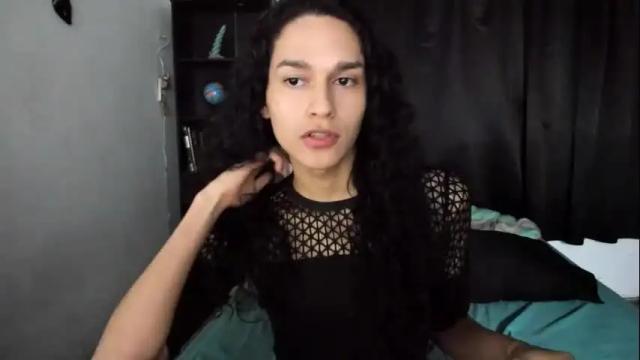 Image 6 of helena_spellman Stream on Chaturbate on 2 months ago