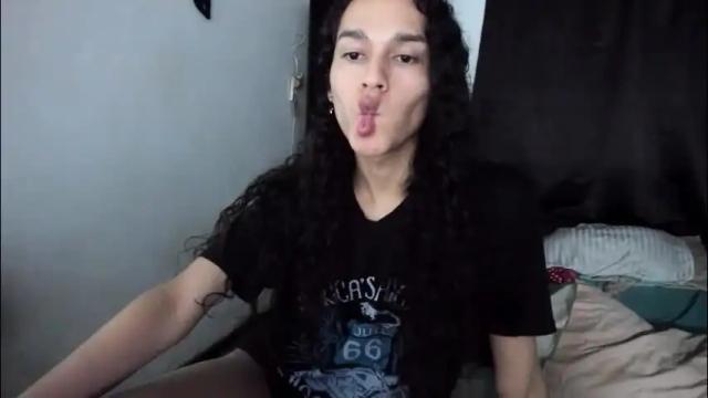 Image 3 of helena_spellman Stream on Chaturbate on 1 month ago