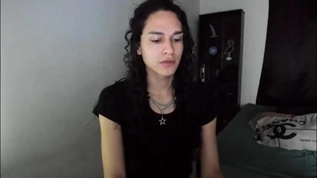 Image 3 of helena_spellman Stream on Chaturbate on 1 month ago