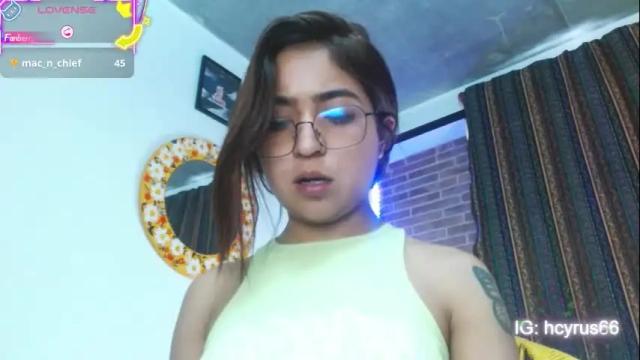 Image 11 of helenacyruss666 Stream on Chaturbate on 3 months ago