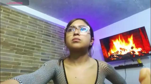 Image 6 of helenacyruss666 Stream on Chaturbate on 2 months ago